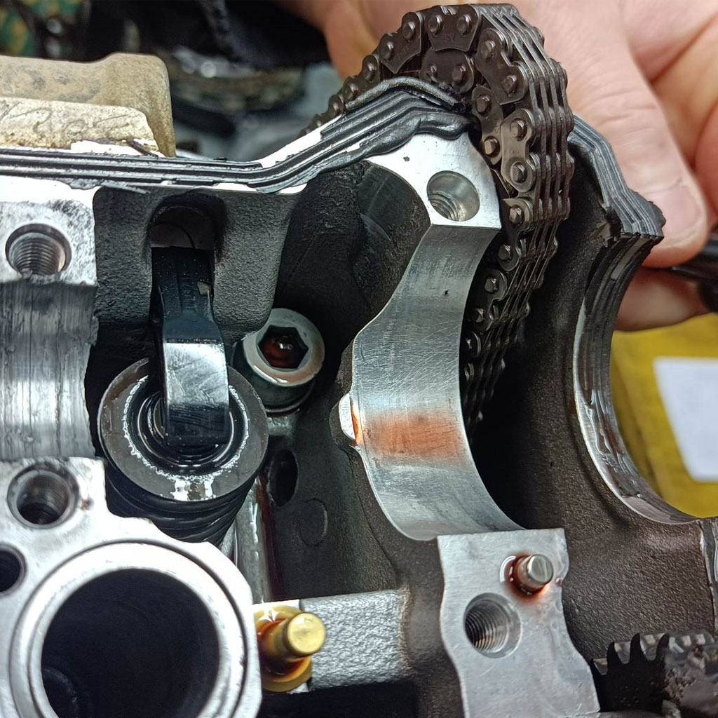 Dlaczego serwis olejowy i roczny motocykla jest tak ważny? Nie ignoruj tej rutyny!